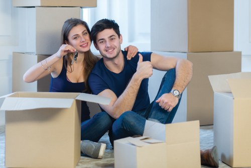 Local van service for business deliveries and small removals in Tofrance