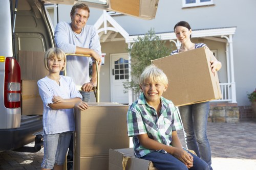 Moving day loading and unloading service for Tofrance residents