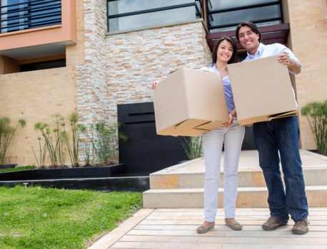 Careful loading of household items for a move from a Tofrance property